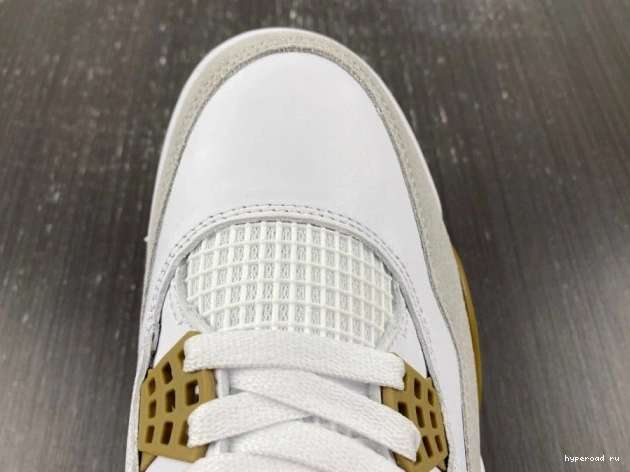Jordan Air Nike DR5415-120 SB 4 x 0629